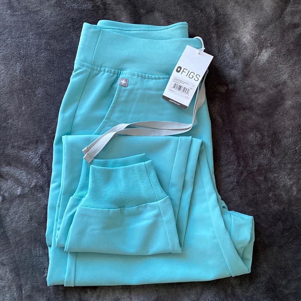 Women’s Figs Seaglass High Waisted Zamora Petite Jogger Scrub Pants Small-Petite